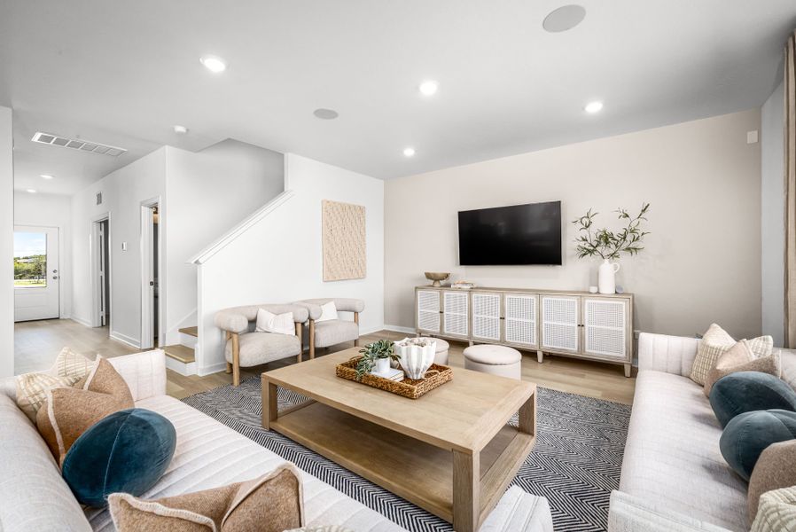 Representative furnished interior of a home built from the Sandalwood by Pulte Homes in Woodside, Georgetown (Image 16).