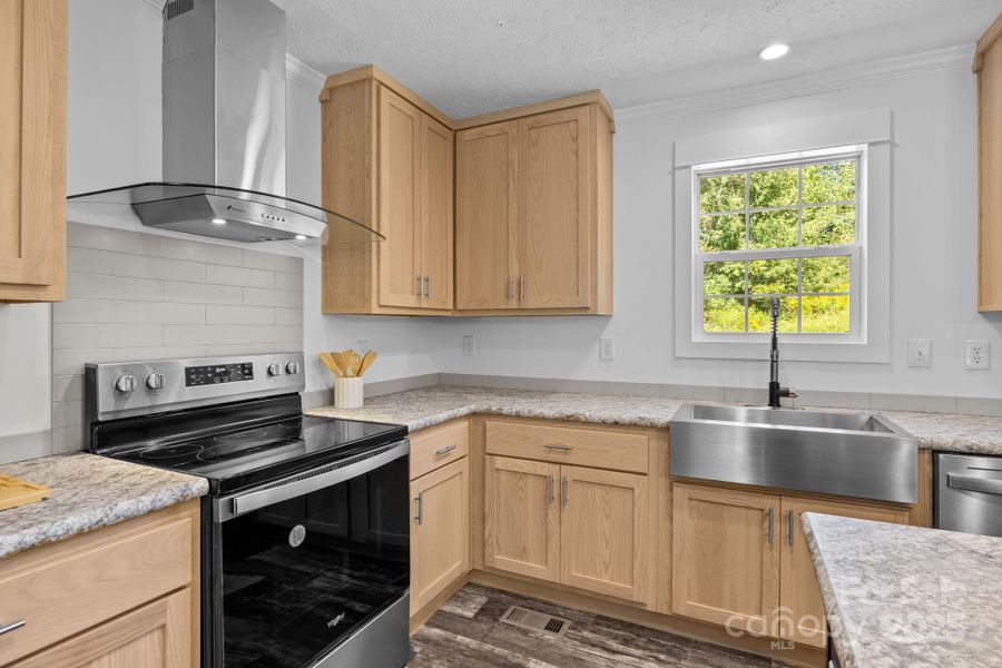 Furnished interior view inside a new home in , Rockwell (Image 11).