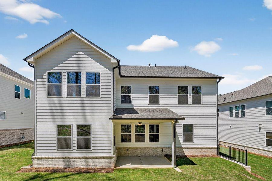 Exterior details and patio area of a home in Bailey Fence, Dacula (Image 21).
