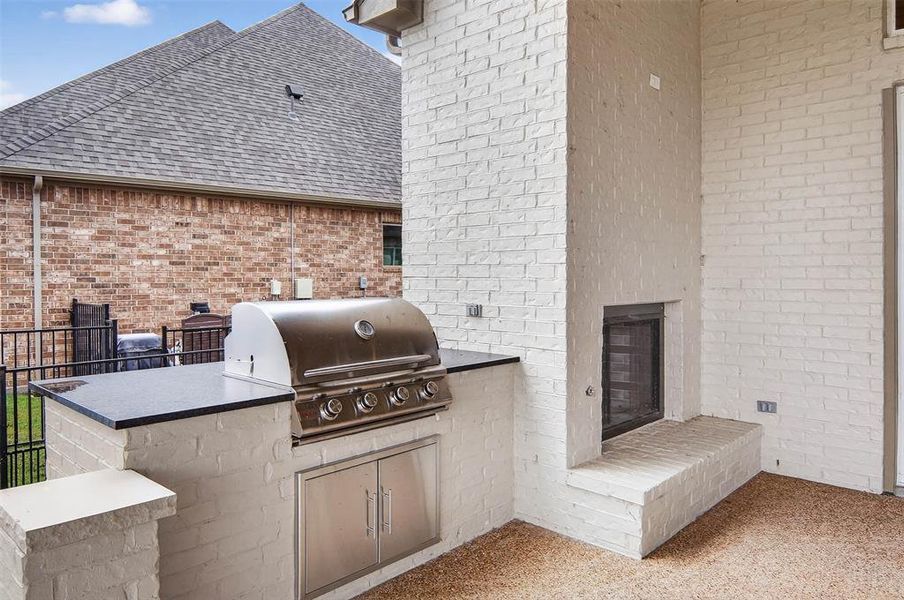 View of patio / terrace with exterior kitchen