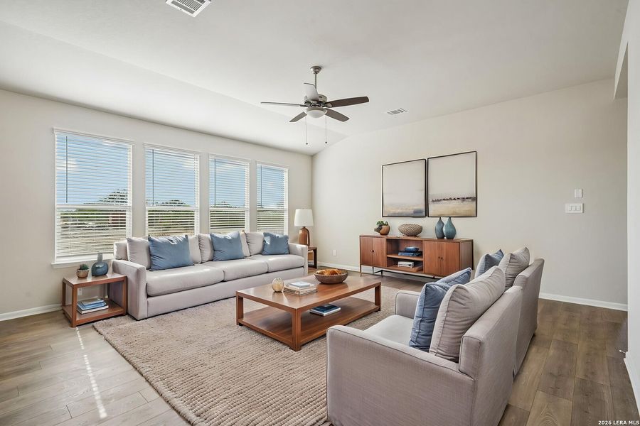 Furnished interior view inside a new home in Thomas Pond, San Antonio (Image 14).