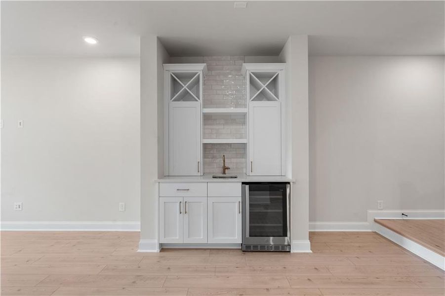 Furnished interior view inside a new home in Ward's Crossing Townhomes, Johns Creek (Image 11).