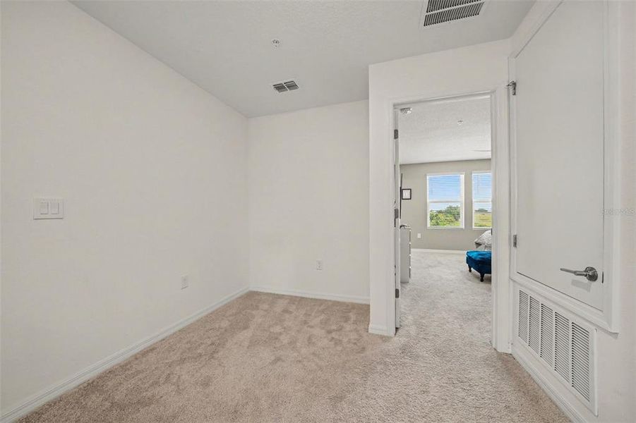 Spacious, unfurnished interior of a new home in , St. Cloud (Image 22).