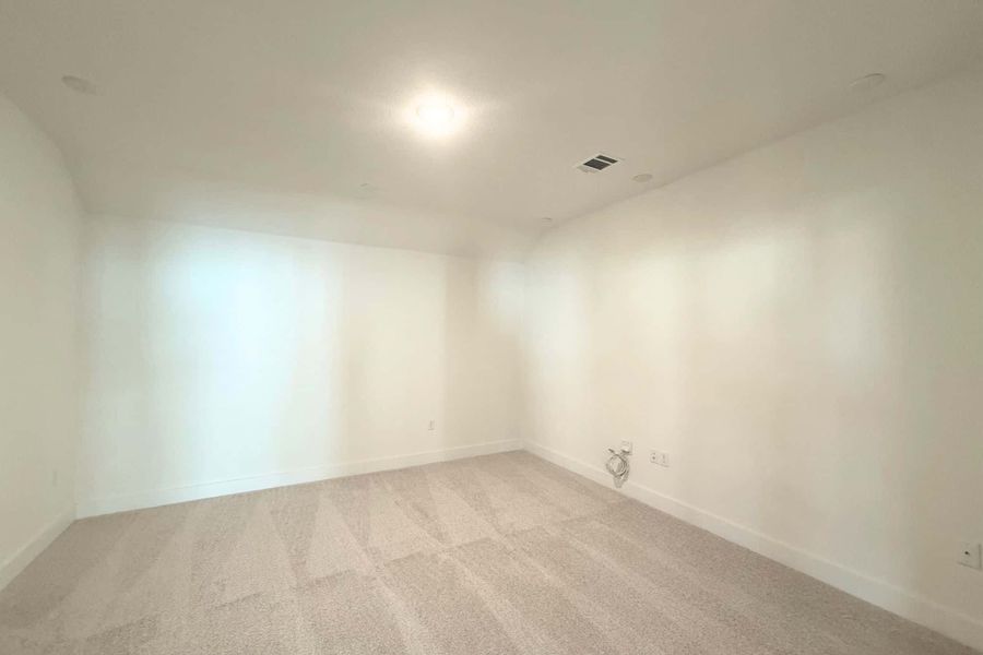 Spacious, unfurnished interior of a new home in The Grove at Blackhawk, Pflugerville (Image 19).