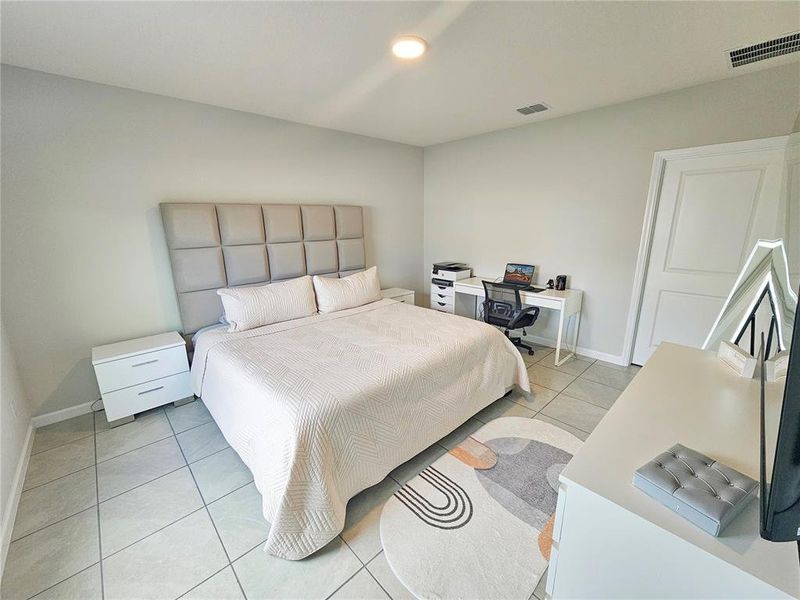 Furnished interior view inside a new home in Eden at Crossprairie, St. Cloud (Image 7).