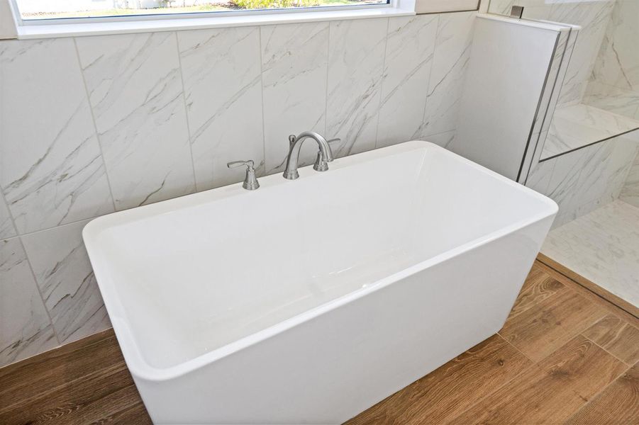 14322 SW Belterra Dr_Master Bath