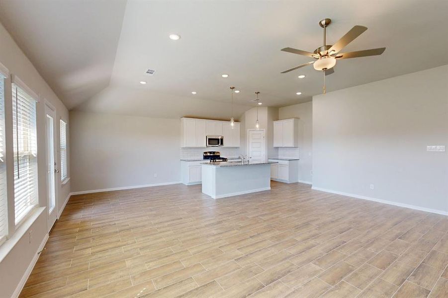 Spacious, unfurnished interior of a new home in Meadow Park, Denton (Image 32). Spacious, unfurnished interior of a new home in Meadow Park, Denton (Image 32).