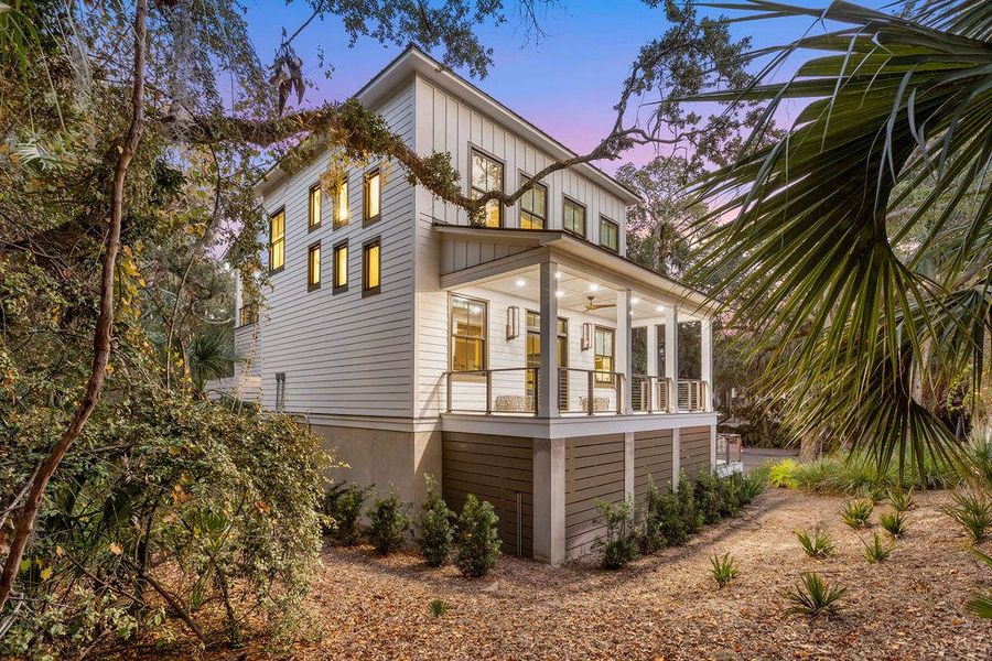 Exterior details and patio area of a home in , Seabrook Island (Image 36).