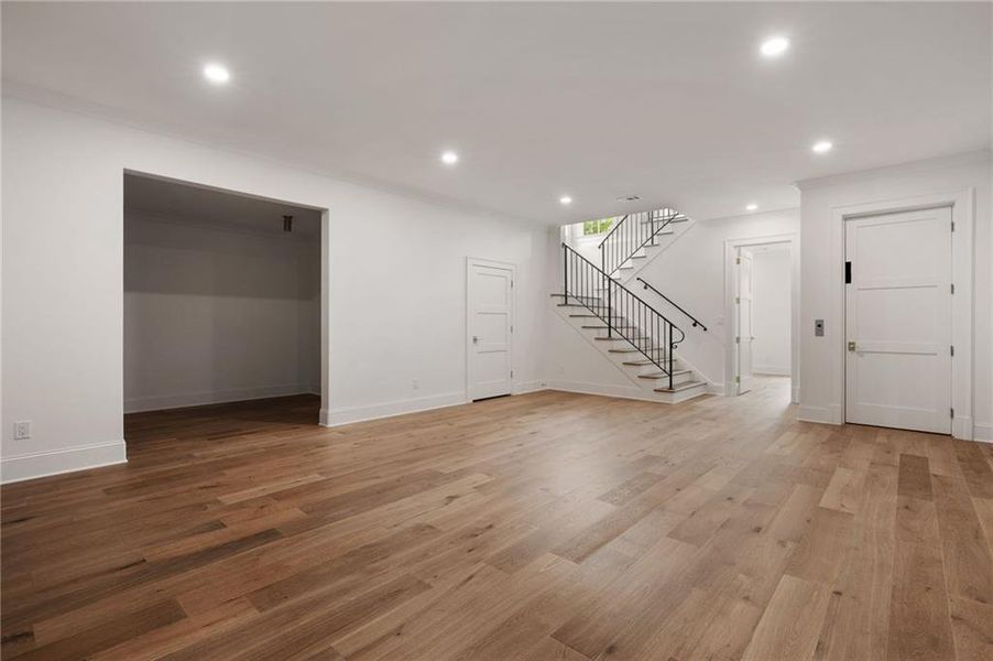 Spacious, unfurnished interior of a new home in , Atlanta (Image 51).