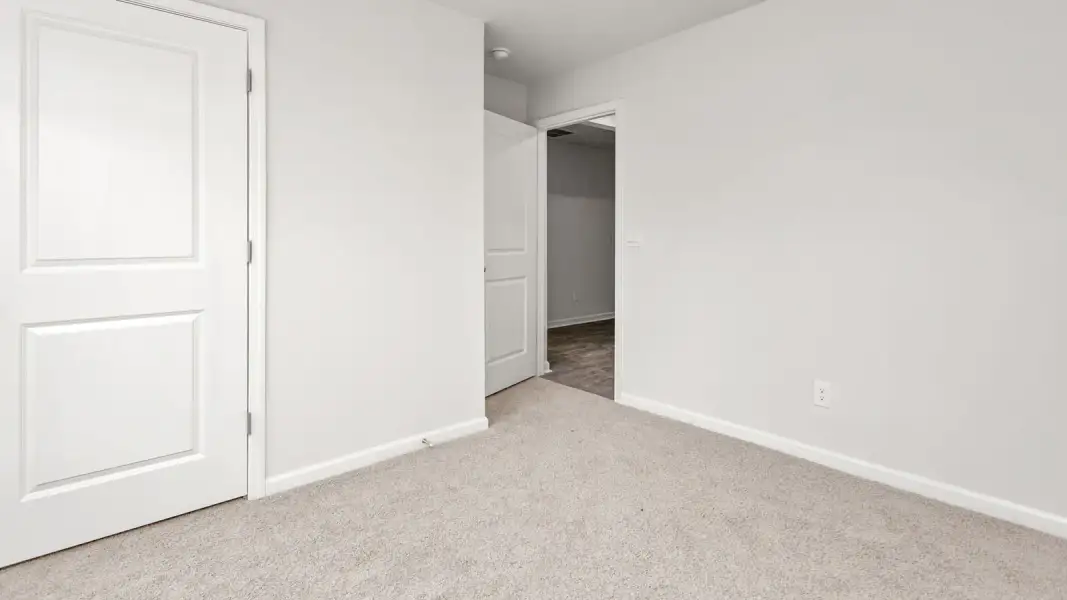Spacious, unfurnished interior of a new home in Madison Gardens, Lexington (Image 16).
