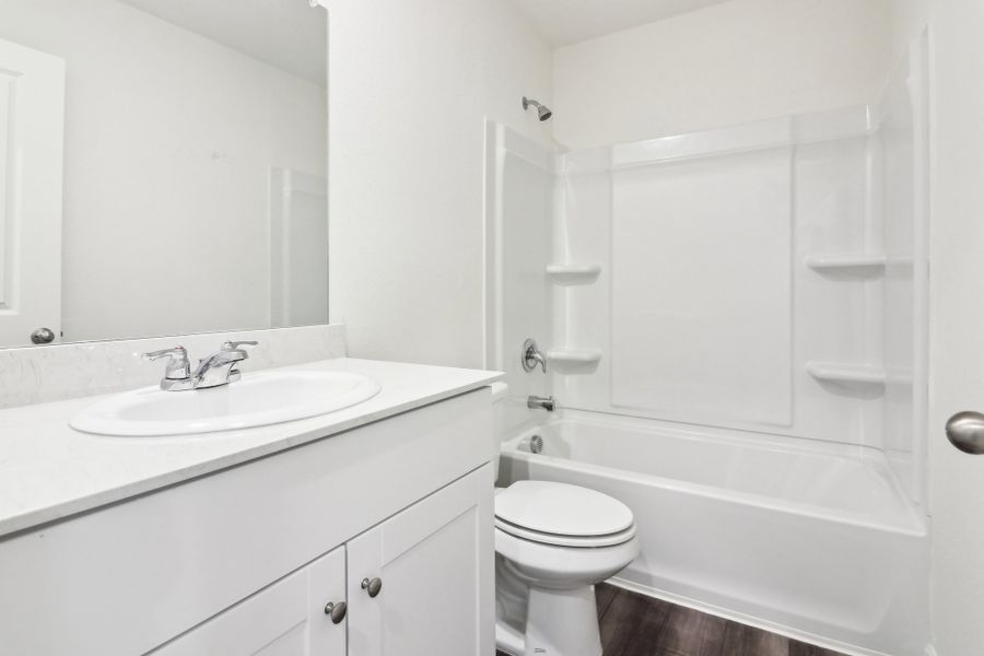 Representative furnished interior of a home built from the Endeavor by Starlight Homes in Sunrise at Arbor Ridge, La Vergne (Image 11).