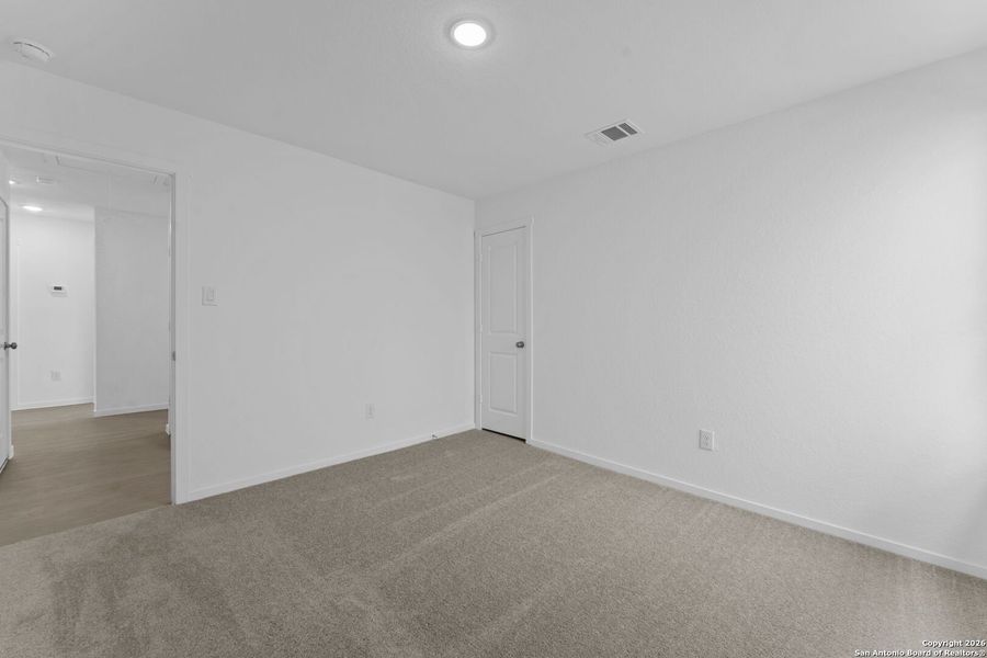 Spacious, unfurnished interior of a new home in Voss Farms: Watermill Collection, New Braunfels (Image 22).