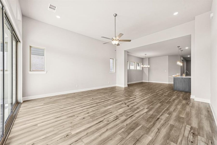 Image 35 of a home in Sandbrock Ranch.