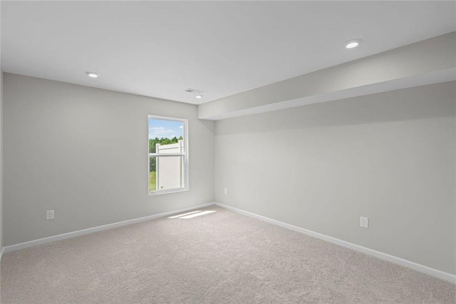Spacious, unfurnished interior of a new home in Villas at Gold Creek, Dawsonville (Image 33).