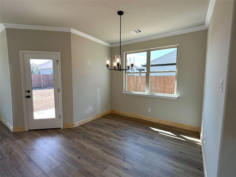 Spacious, unfurnished interior of a new home in , Cleburne (Image 13).