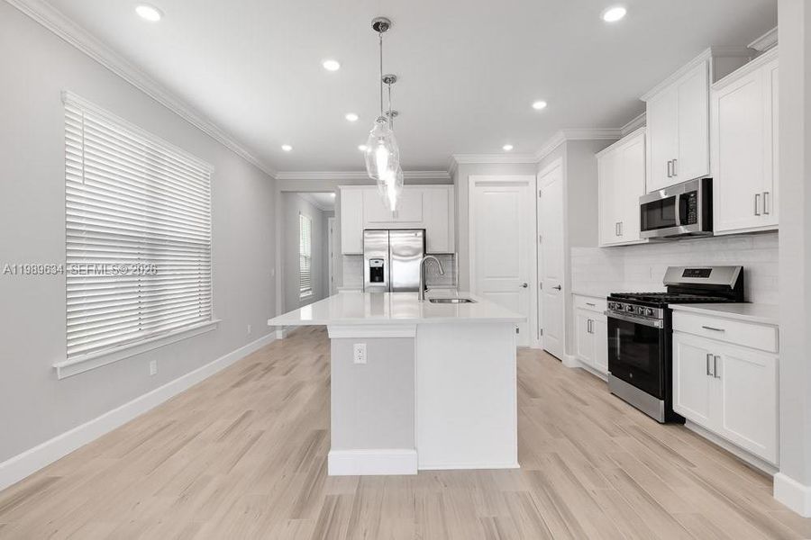26930 Lark Court ~ Ready Now!