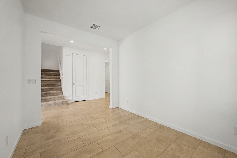 Spacious, unfurnished interior of a new home in Frontera, Surprise (Image 13). Spacious, unfurnished interior of a new home in Frontera, Surprise (Image 13).
