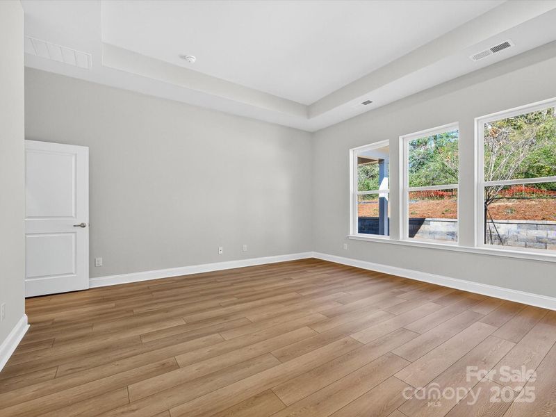 Spacious, unfurnished interior of a new home in Whitley Preserve – Enclave Collection, Mint Hill (Image 25).