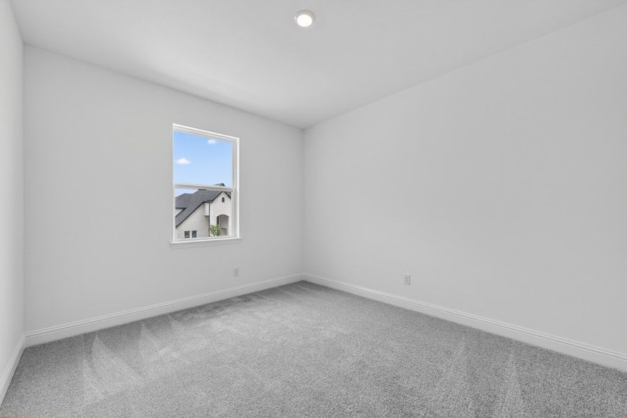Spacious, unfurnished interior of a new home in The Ridge at Northlake, Northlake (Image 21).