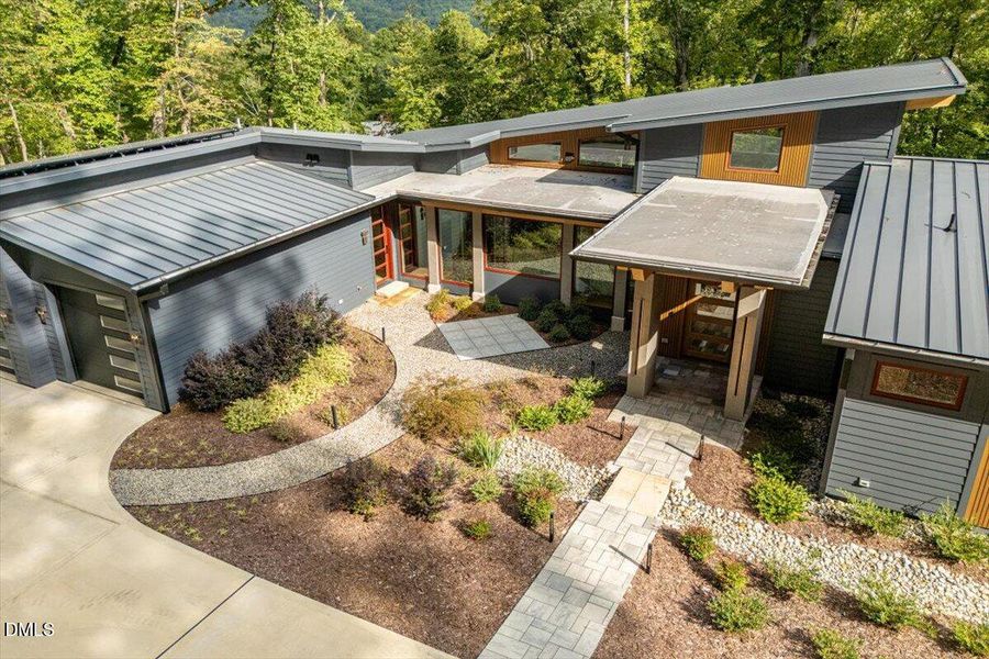 109-23930 Cherry-Drone 20