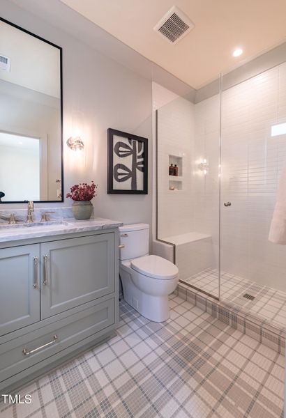 2E6A3160-HDR 2E6A3160-HDR