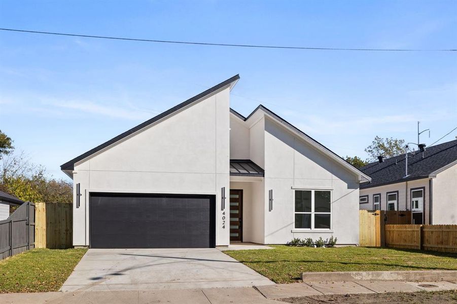 Front exterior of a new home in , Dallas, TX, highlighting curb appeal (Image 2).