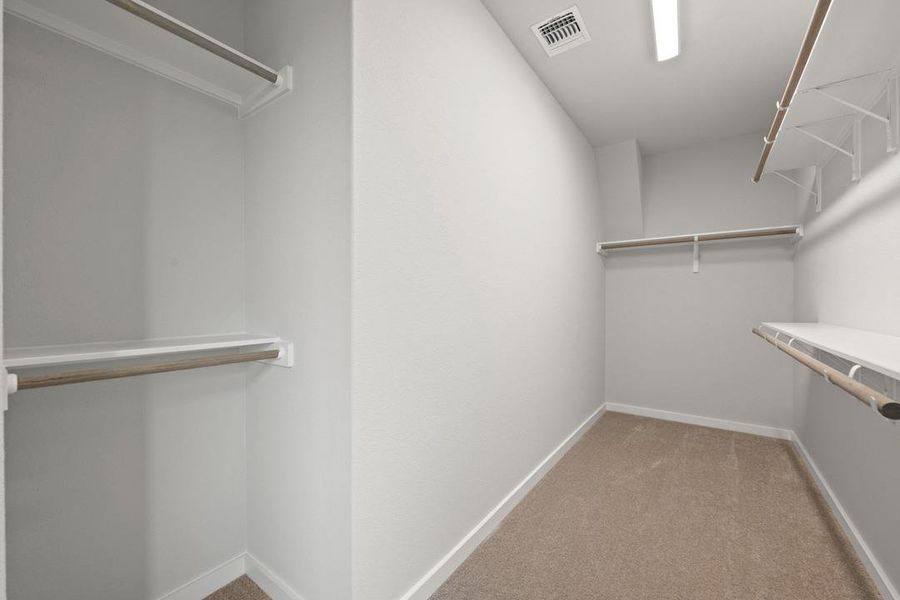 Spacious, unfurnished interior of a new home in Heritage, Dripping Springs (Image 27).