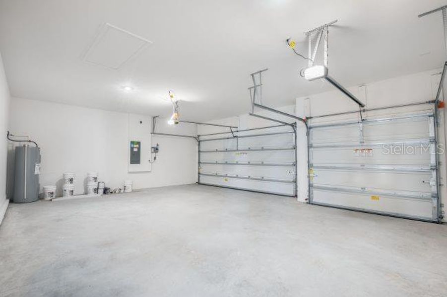 Spacious, unfurnished interior of a new home in Applewood Reserve, Lakeland (Image 30). Spacious, unfurnished interior of a new home in Applewood Reserve, Lakeland (Image 30).
