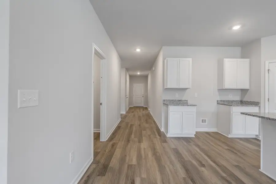 New Home in Conway, SC.  - Slide 8