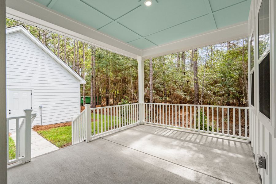Exterior details and patio area of a home in Harmony Township, Georgetown (Image 4).
