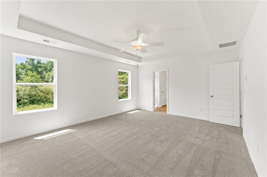 Spacious, unfurnished interior of a new home in Oakhill Estates, Adairsville (Image 24).