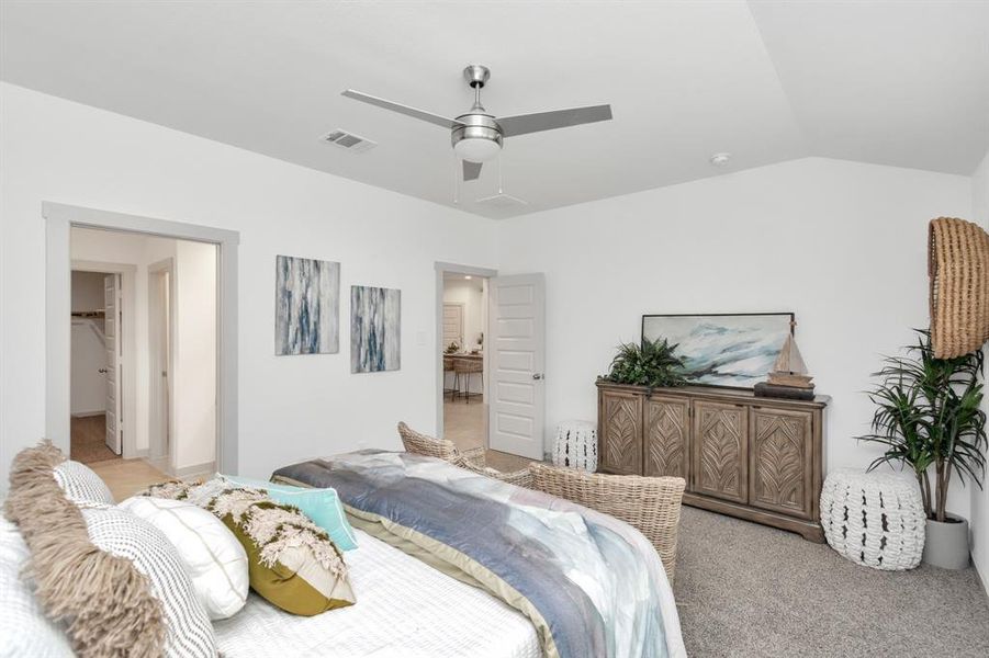 Image 23 of a home in Post Oak Pointe.