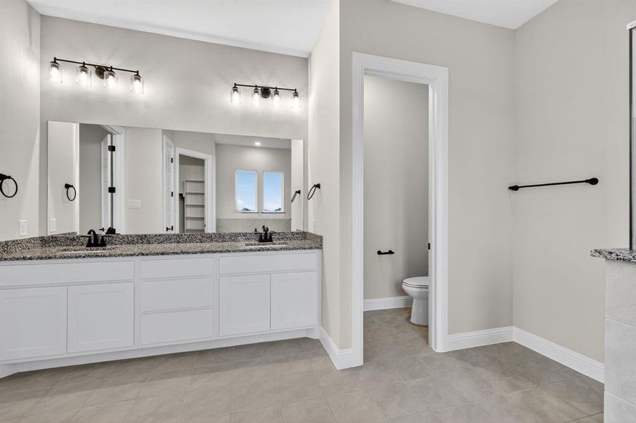 Furnished interior view inside a new home in Highland Crossing, Celina (Image 5). Furnished interior view inside a new home in Highland Crossing, Celina (Image 5).