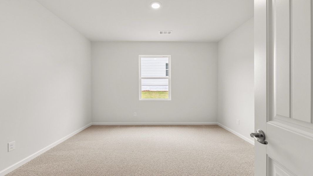 Representative unfurnished interior of a home built from the CALI by D.R. Horton in Northberry, Rome (Image 23).