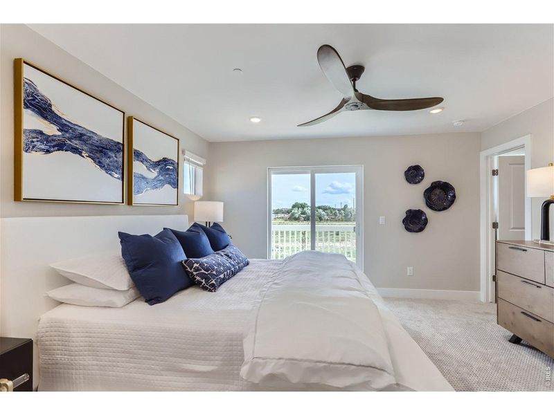 Furnished interior view inside a new home in Mountain Brook, Longmont (Image 18).