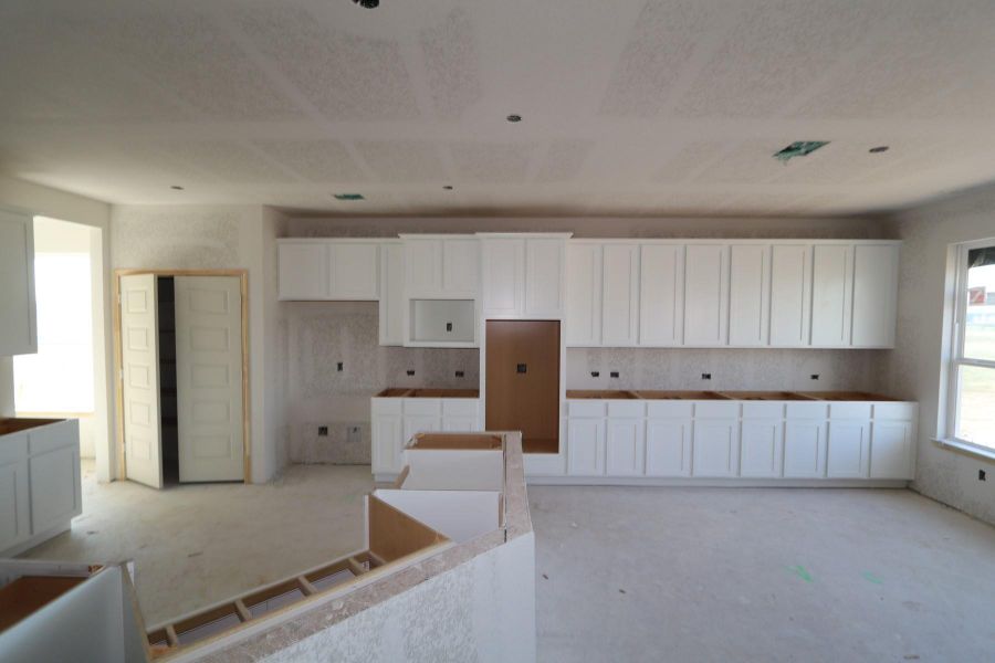 Kitchen and dining area - still under construction! Kitchen and dining area - still under construction!