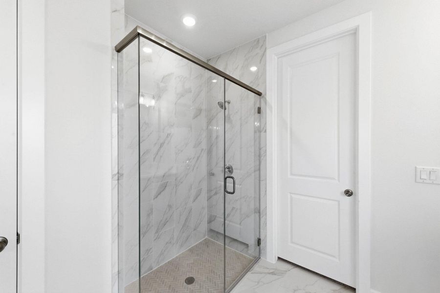 Image 33 of a home in The Colony.