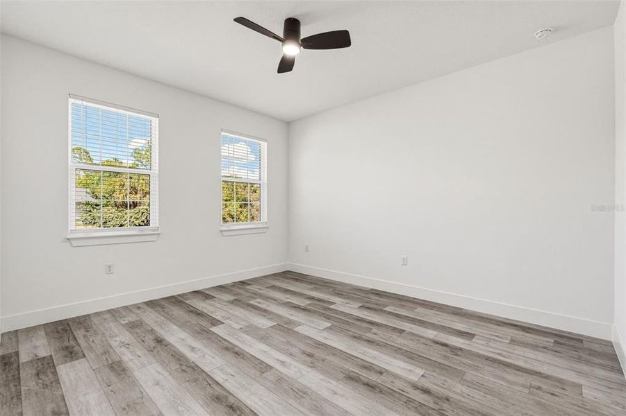 Spacious, unfurnished interior of a new home in , North Port (Image 27).