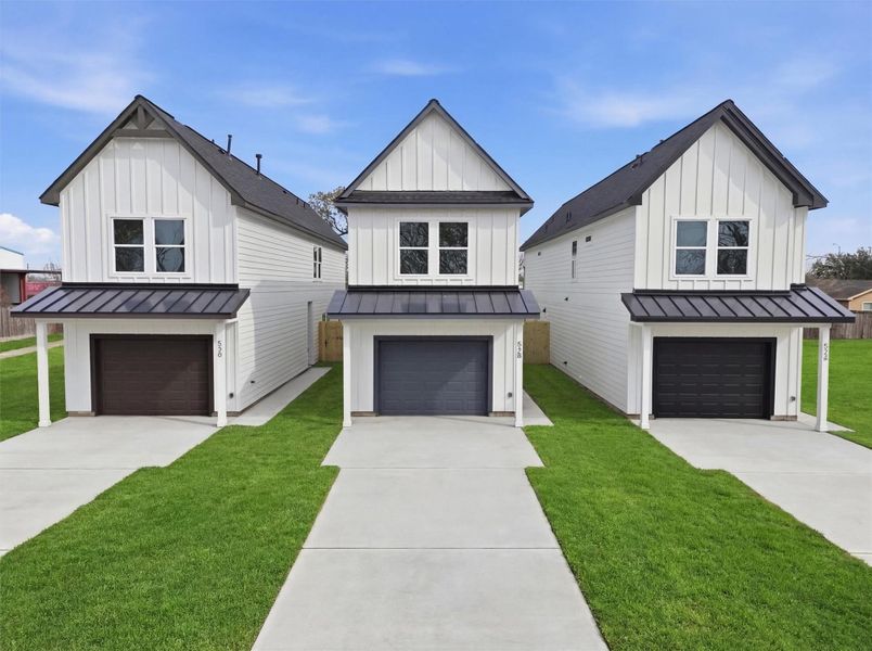 Front exterior of a new home in , La Porte, TX, highlighting curb appeal (Image 2). Front exterior of a new home in , La Porte, TX, highlighting curb appeal (Image 2).