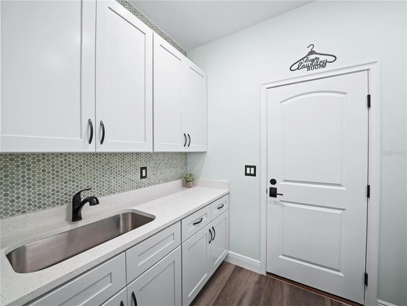 Laundry / Mudroom