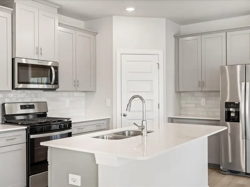 Image 14 of a home in Cedar Shoals – Heritage Collection.