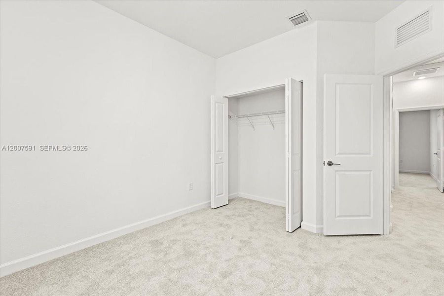 Spacious, unfurnished interior of a new home in , Homestead (Image 22).