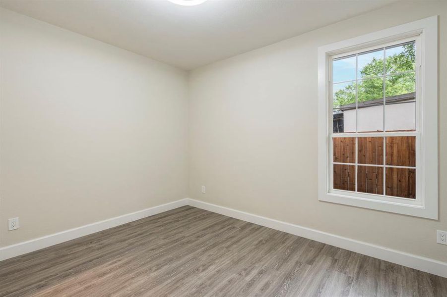 Spacious, unfurnished interior of a new home in , Cockrell Hill (Image 14).