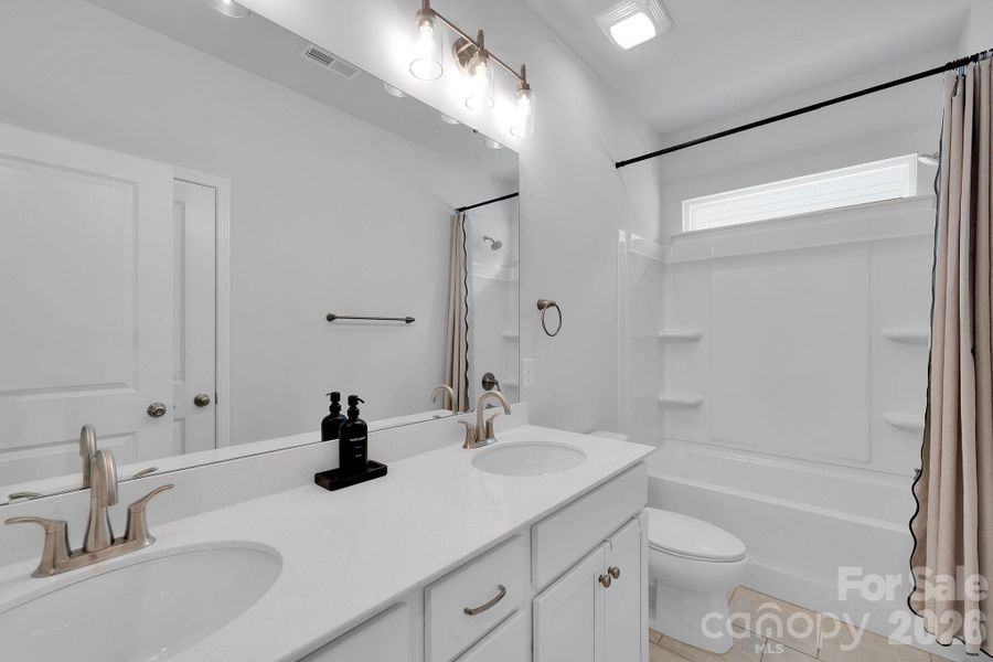 Furnished interior view inside a new home in Clairmont, Charlotte (Image 17). Furnished interior view inside a new home in Clairmont, Charlotte (Image 17).