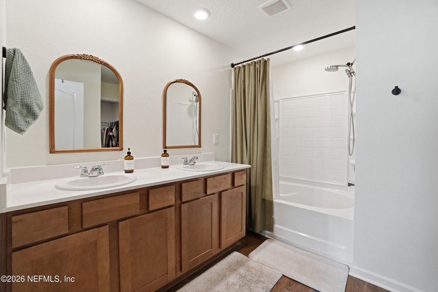 Furnished interior view inside a new home in , Jacksonville (Image 16).