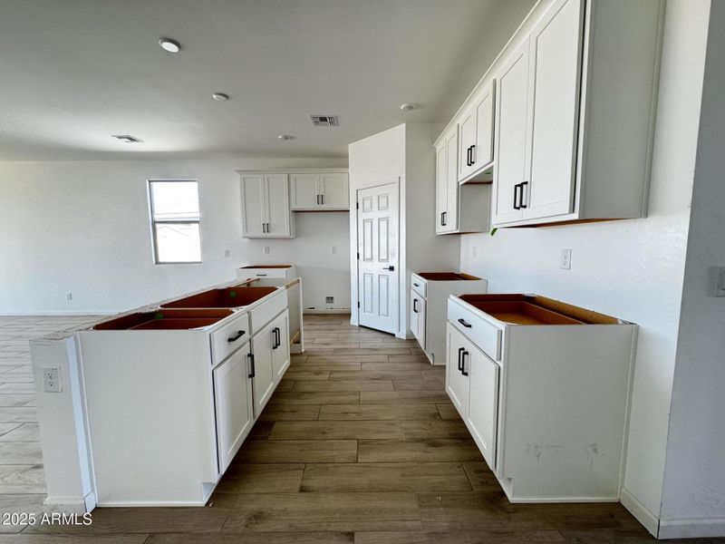 8 - Kitchen 8 - Kitchen