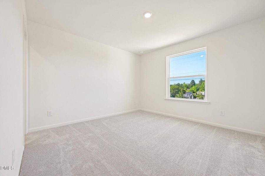 22-web-or-mls-Oakdale Dr-S2204-022 22-web-or-mls-Oakdale Dr-S2204-022