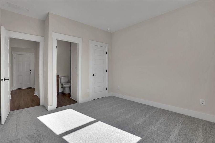 Spacious, unfurnished interior of a new home in Twin Lakes, Hoschton (Image 23).