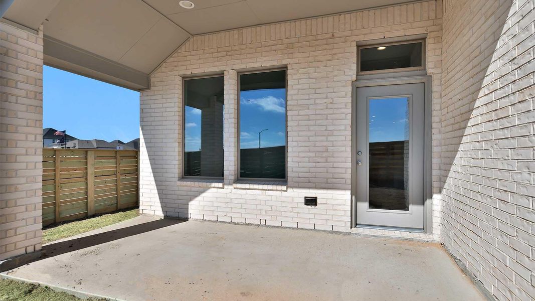 Exterior details and patio area of a home in Austin Point, Richmond (Image 3).
