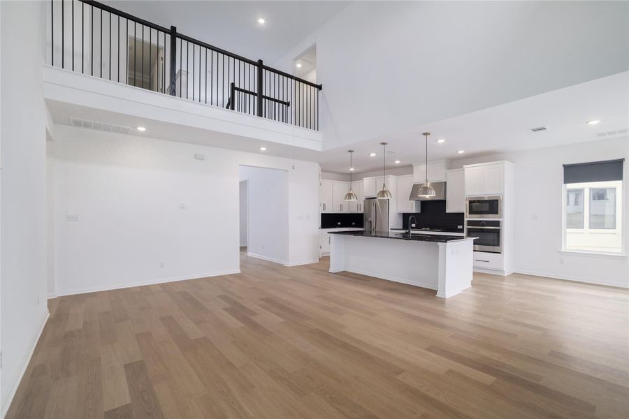 Image 28 of a home in .